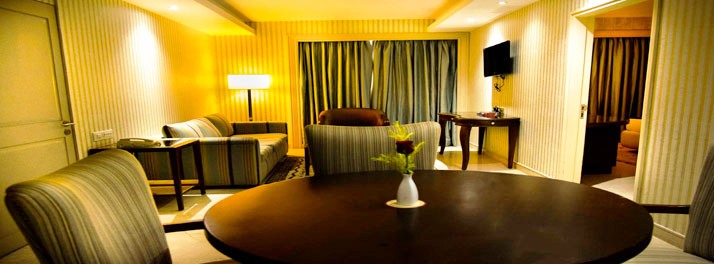 2347/De Sovrani - Kolkata 19.jpg